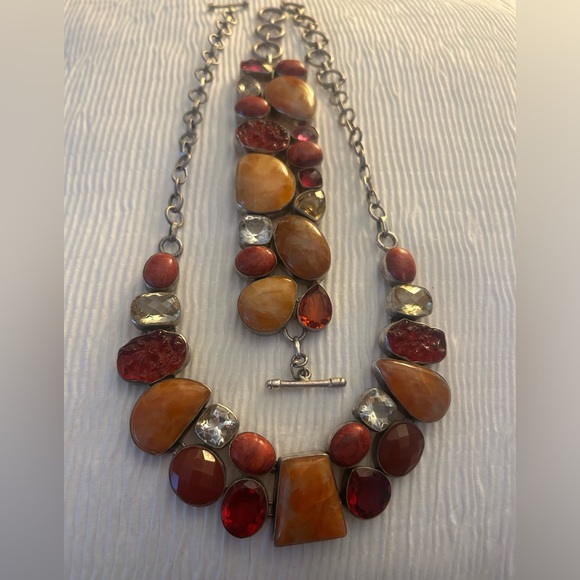 Jewelry - Fabulous 925 Silver Necklace & Bracelet Set